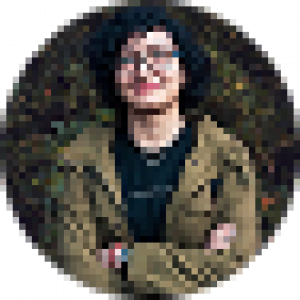 Picture of <span class="author-name-by">Reviewed by:</span><br><span class="author-name">Emma Collins, Travel Tech Enthusiast</span>