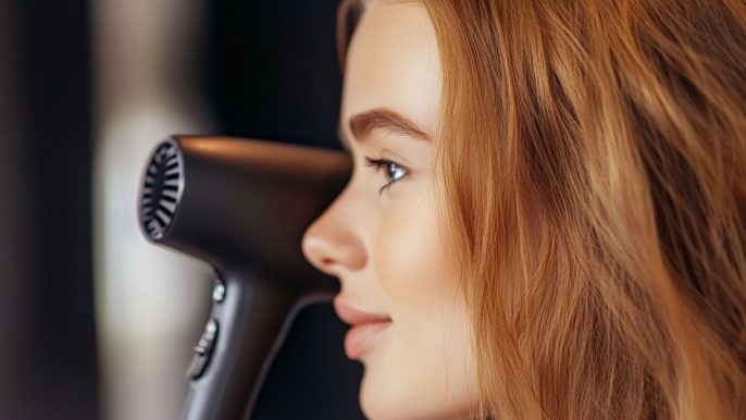 Best Professional Hair Dryer Review: Top Blow Dryers for 2025