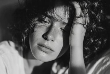 Cortisol and Your Body: Understanding Morning Spikes, Night Crashes & Hormonal Balance for Women