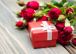 The Best Beauty Gifts For Your Valentine!