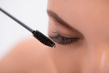 Best Mascara for Length: 5 Expert Favorites for Gorgeous Lashes