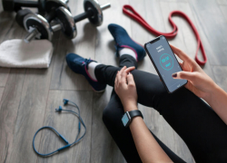 How To Pick the Best Fitness App for You