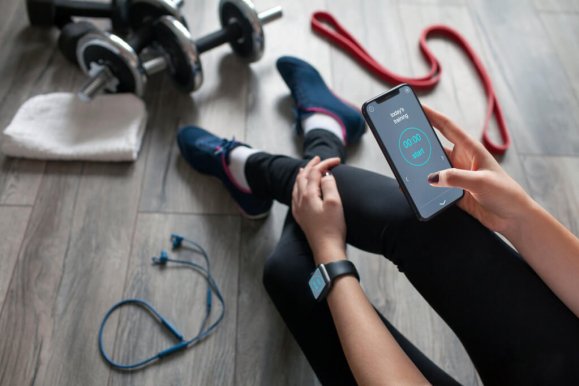 How To Pick the Best Fitness App for You