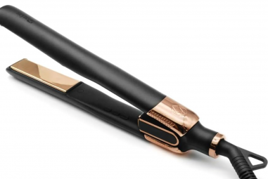 SRI Style Q Flat Iron Review: Advanced Features, Results, and User Insights