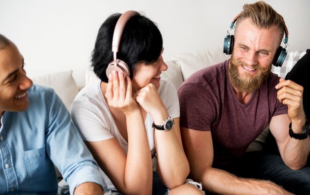 Best 2025 Over-ear Headsets That Will Bring a Brand New Sound Experience without Breaking the Bank