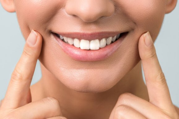 Top 3 Dentist-Approved Electric Toothbrushes For Whiter, Healthier Teeth And A Beautiful Smile