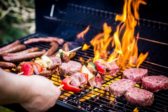 What kind of outdoor grill should you buy?